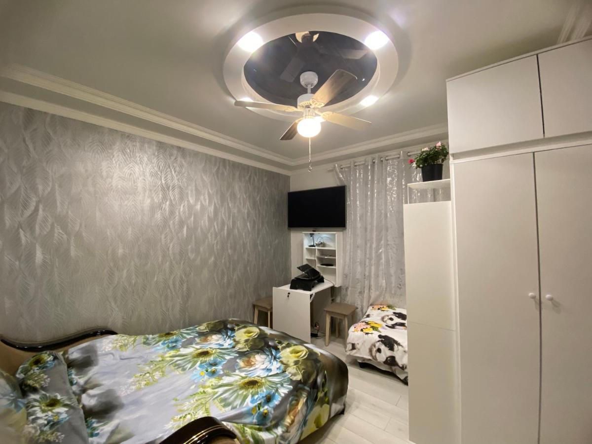 Apartment Frendly Flat Free Wifi & Parking Kitchen Equipment Cosy *