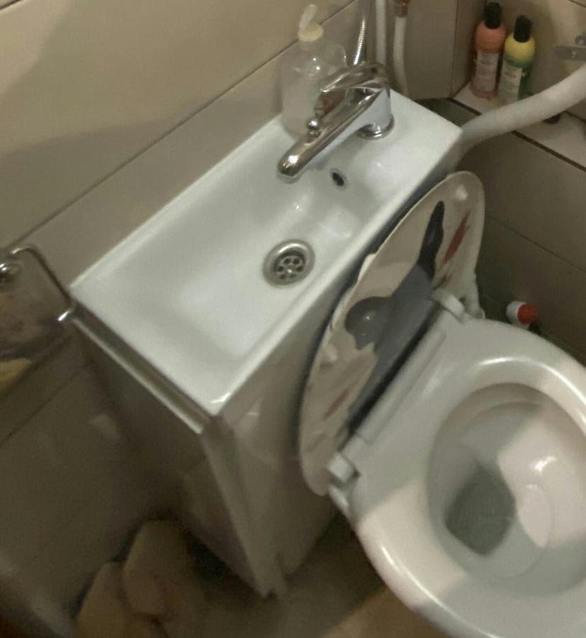 Apartment Frendly Flat Free Wifi & Parking Kitchen Equipment Cosy *